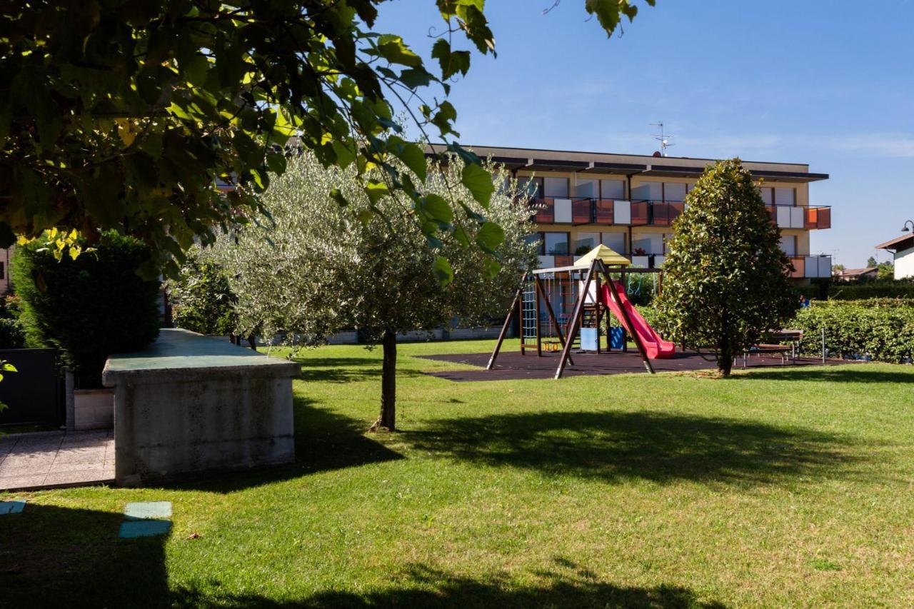 Appartamento Atlantis Sirmione Eksteriør bilde