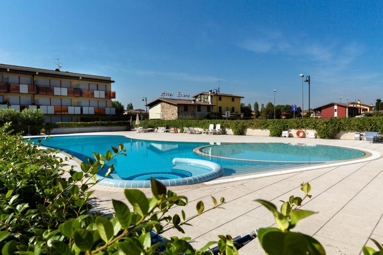 Appartamento Atlantis Sirmione Eksteriør bilde