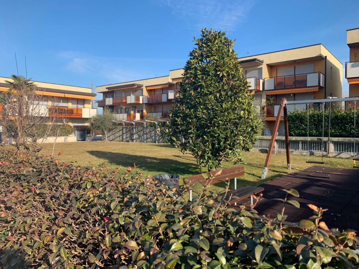 Appartamento Atlantis Sirmione Eksteriør bilde